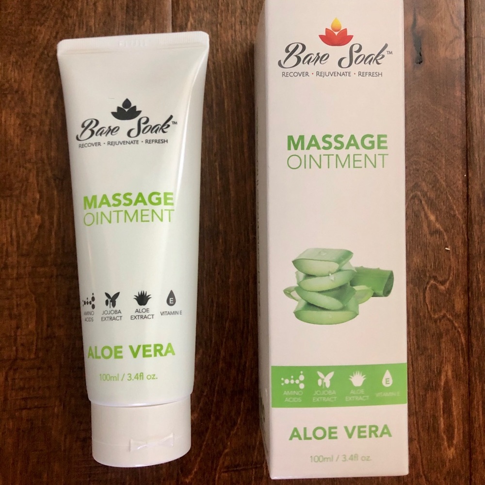 NIB Bare Soak Aloe Vera Massage Ointment